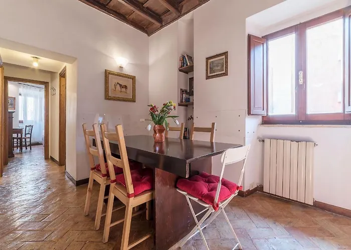 Appartement By The Charming Piazza Navona - Fromhometorome Rome